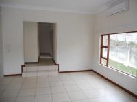 Dining Room - 14 square meters of property in Uvongo