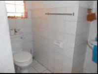 Main Bathroom - 5 square meters of property in Elspark