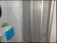 Main Bathroom - 5 square meters of property in Elspark