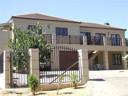 Front View of property in Bergsig - George