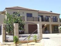 5 Bedroom 3 Bathroom Cluster for Sale for sale in Bergsig - George