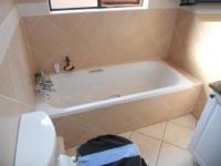 Bathroom 1 - 3 square meters of property in Noordwyk