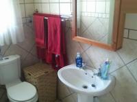Main Bathroom - 5 square meters of property in Silver Lakes Golf Estate