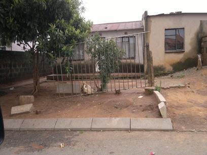 2 Bedroom House for Sale For Sale in Tembisa - Private Sale - MR067043