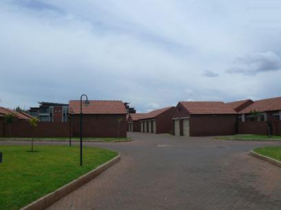 Front View of property in Highveld