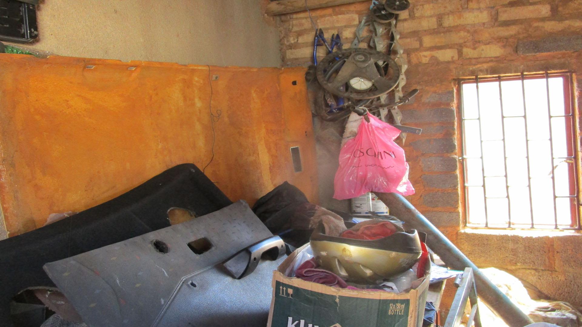 Store Room - 11 square meters of property in Klipspruit West