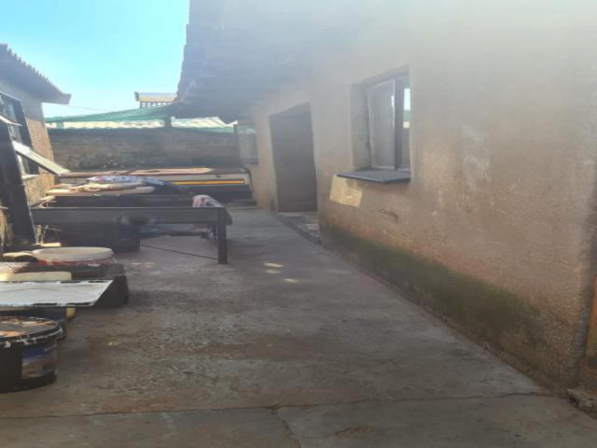 Backyard of property in Klipspruit West