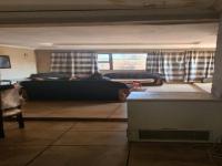 Kitchen - 11 square meters of property in Klipspruit West