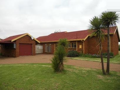 4 Bedroom House for Sale For Sale in Springs - Private Sale - MR067421