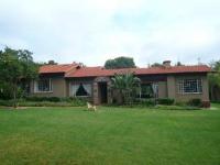 Front View of property in Lynnwood Manor