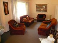 Lounges - 35 square meters of property in Sundra