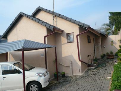 2 Bedroom Sectional Title for Sale For Sale in Corlett Gardens - Private Sale - MR068300