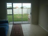 Lounges - 18 square meters of property in Parsons Vlei