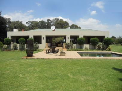 Smallholding for Sale For Sale in Benoni - Home Sell - MR068567