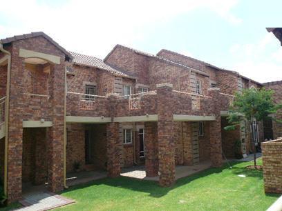 2 Bedroom Simplex for Sale For Sale in Mooikloof Ridge - Home Sell - MR068588