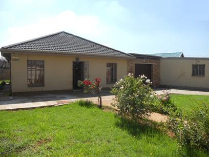 Cluster for Sale For Sale in Lenasia - Home Sell - MR068629