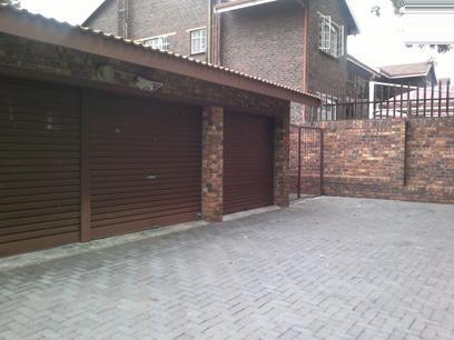 3 Bedroom Duplex for Sale For Sale in Randburg - Home Sell - MR069009