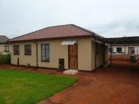 Front View of property in The Orchards