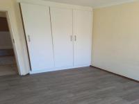 Bed Room 1 of property in Horison View