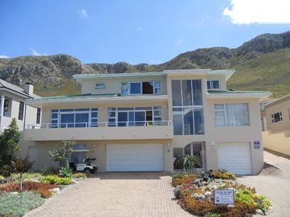 4 Bedroom House for Sale For Sale in Hermanus - Private Sale - MR070490