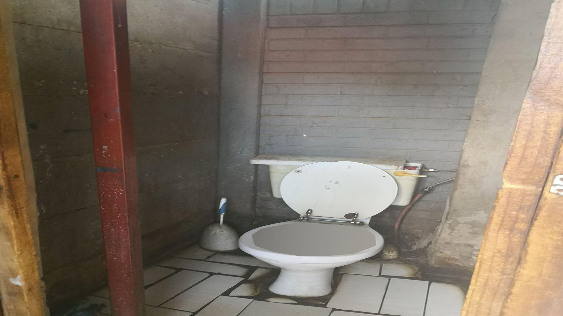 Staff Bathroom of property in Denver