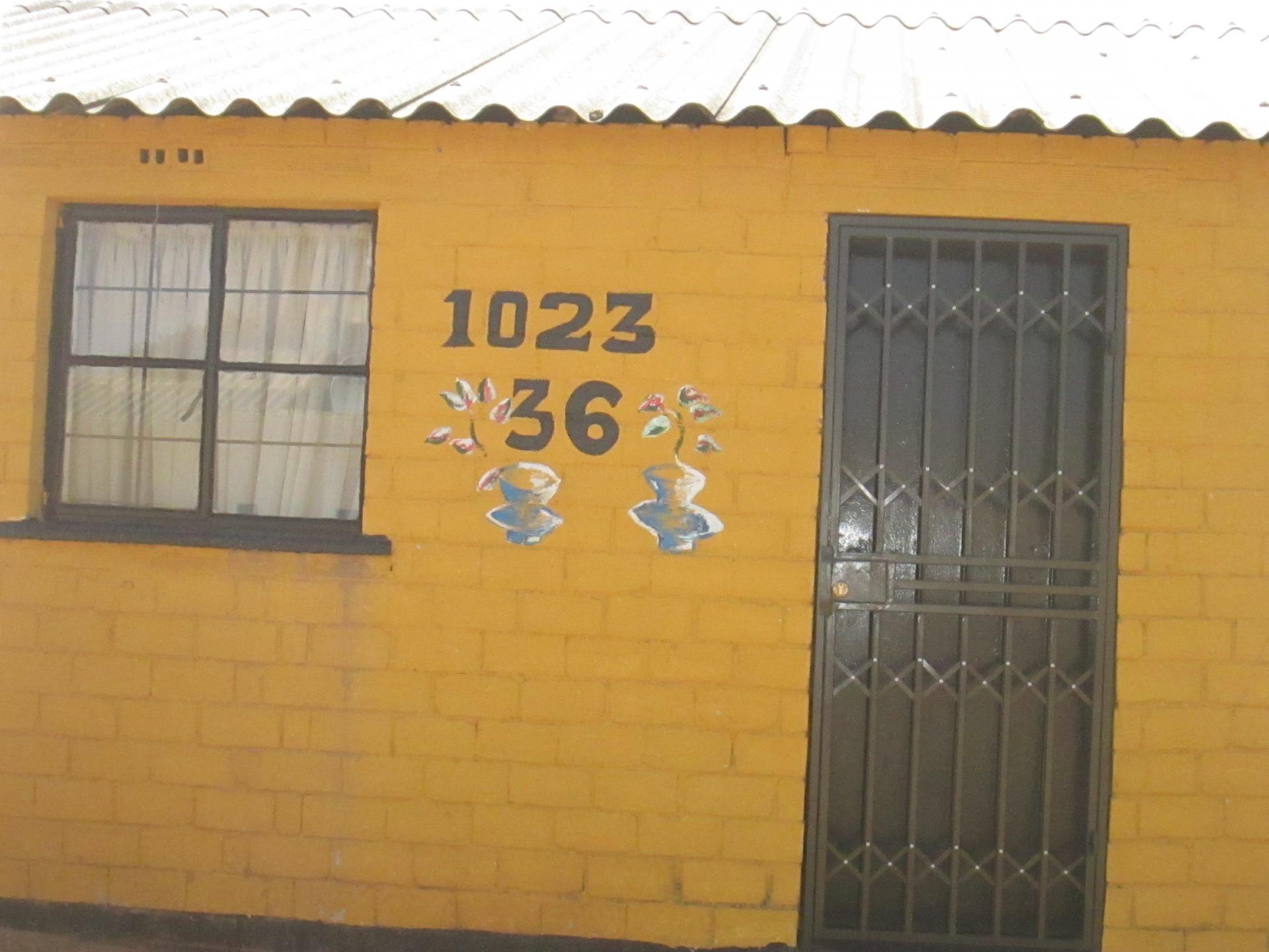 Front View of property in Soweto