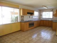 Kitchen - 23 square meters of property in Bains Vlei