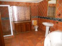 Bathroom 3+ - 16 square meters of property in Bains Vlei