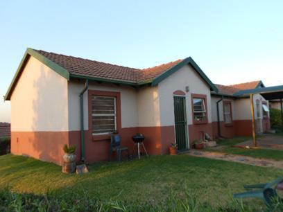 3 Bedroom House for Sale For Sale in Weltevreden Park - Home Sell - MR071769