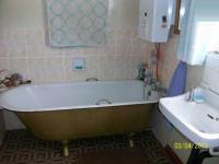 Bathroom 1 - 6 square meters of property in Heidelberg - GP