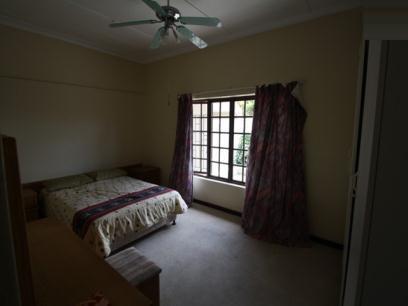 Bed Room 1 of property in Queensburgh