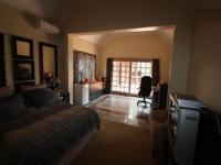 Bed Room 2 of property in Queensburgh