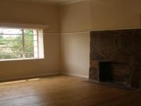 Lounges - 46 square meters of property in Lindley