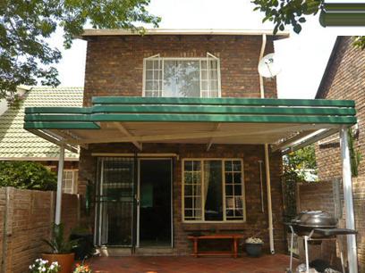 2 Bedroom Duplex for Sale For Sale in Midrand - Private Sale - MR07320