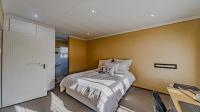 Main Bedroom of property in Heuwelsig Estate