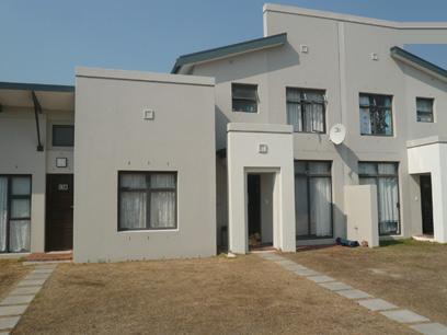 2 Bedroom Simplex for Sale For Sale in Muizenberg   - Home Sell - MR07336