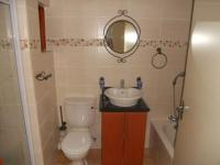 Bathroom 1 - 5 square meters of property in Pennington