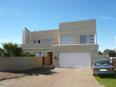 6 Bedroom House for Sale and to Rent For Sale in Melkbosstrand - Home Sell - MR07377