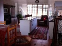 Kitchen - 21 square meters of property in Glenmarais (Glen Marais)