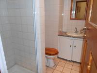 Bathroom 3+ - 19 square meters of property in Brits