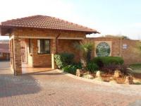 2 Bedroom 1 Bathroom Cluster for Sale for sale in Mondeor