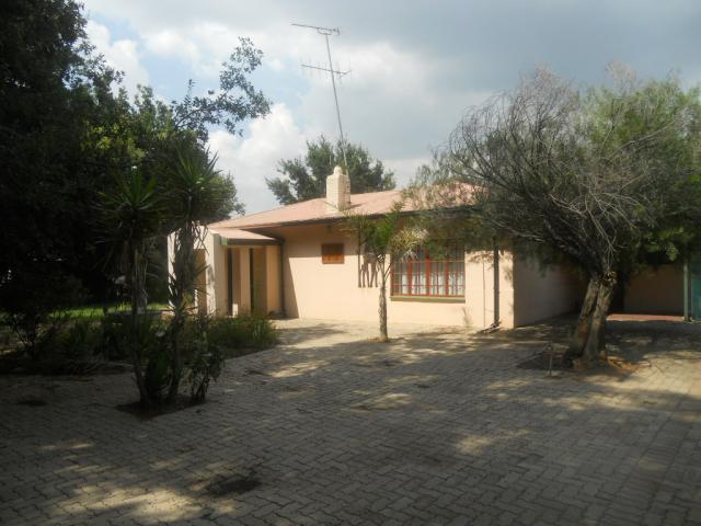 Front View of property in Bronkhorstspruit