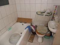 Main Bathroom - 3 square meters of property in Ottery