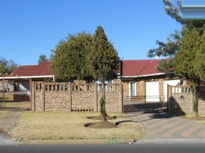 Front View of property in Kempton Park