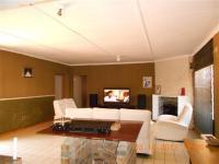 Lounges of property in Walkerville