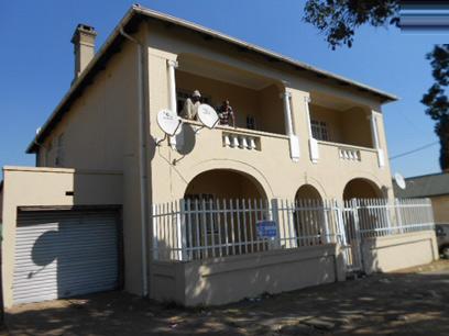 4 Bedroom Apartment for Sale For Sale in Benoni - Private Sale - MR076901