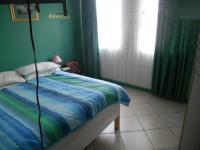Main Bedroom - 12 square meters of property in Humansdorp