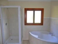 Main Bathroom - 9 square meters of property in Palm Beach