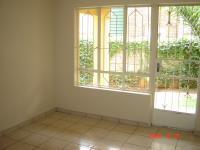 Lounges - 17 square meters of property in Glen Marais