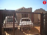 3 Bedroom 2 Bathroom House for Sale for sale in Protea Glen